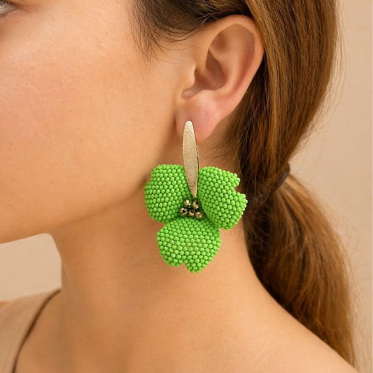 Aretes Orquídea unicolor