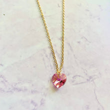 Cargar imagen en el visor de la galería, COLLAR CORAZÓN SWAROVSKI
