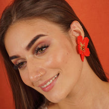 Cargar imagen en el visor de la galería, ARETE SEDUCCIÓN
