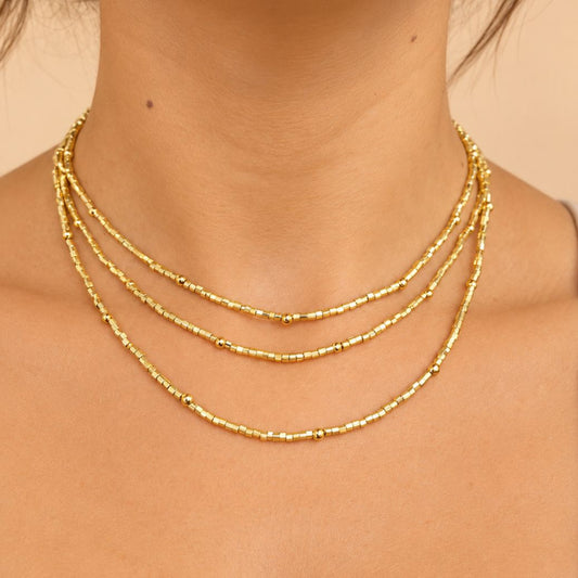Collar artesanal dorado