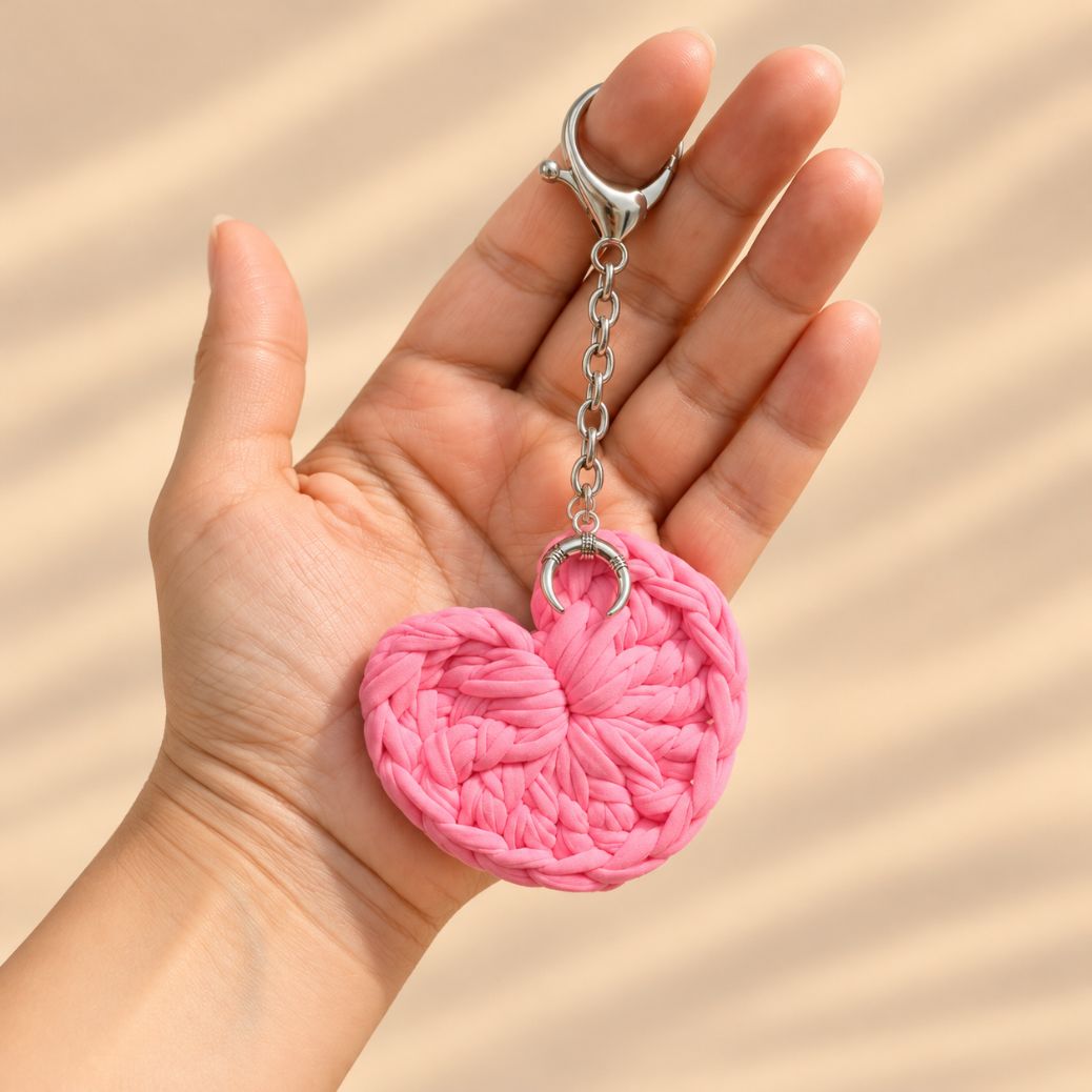 Llaveros corazón en macramé