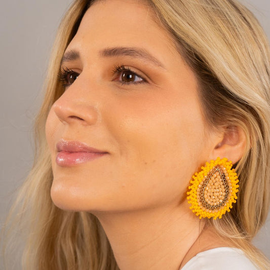 Aretes tejidos gota